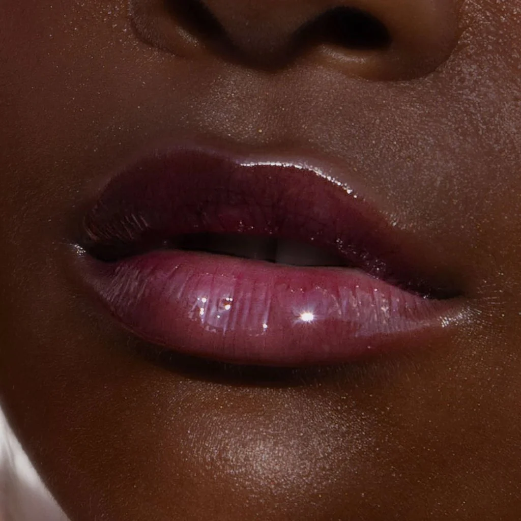 ShineOn_Fear_Less_Closeup_Deep_Tone